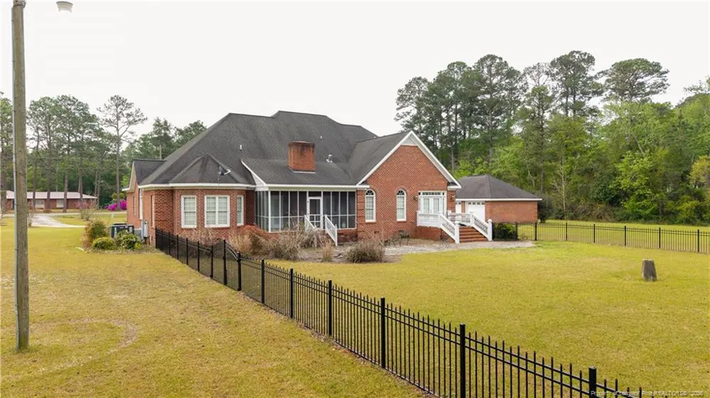 507 Ingold Avenue Garland, NC 28441
