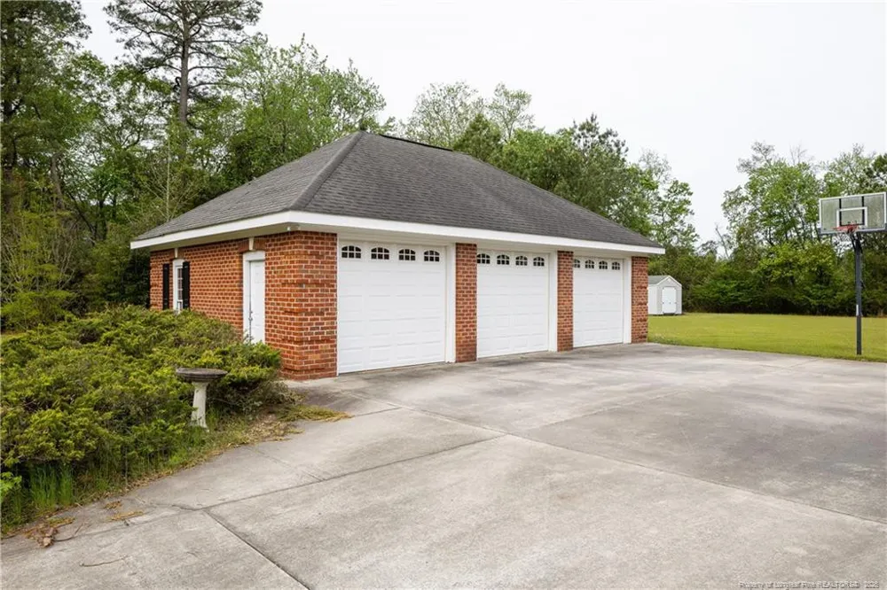 507 Ingold Avenue Garland, NC 28441
