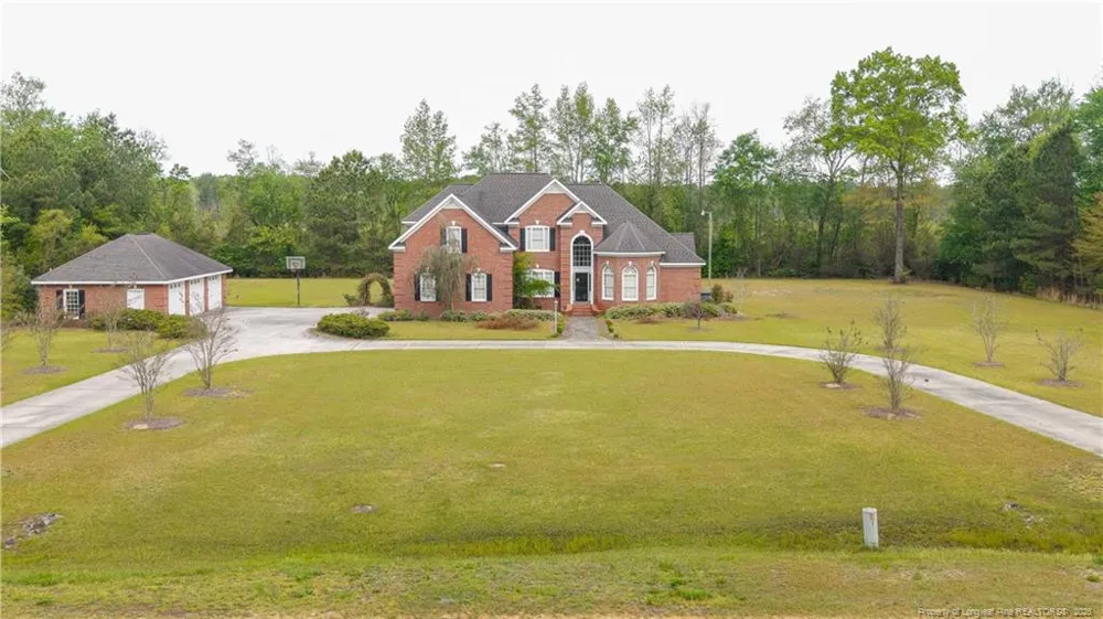 507 Ingold Avenue Garland, NC 28441