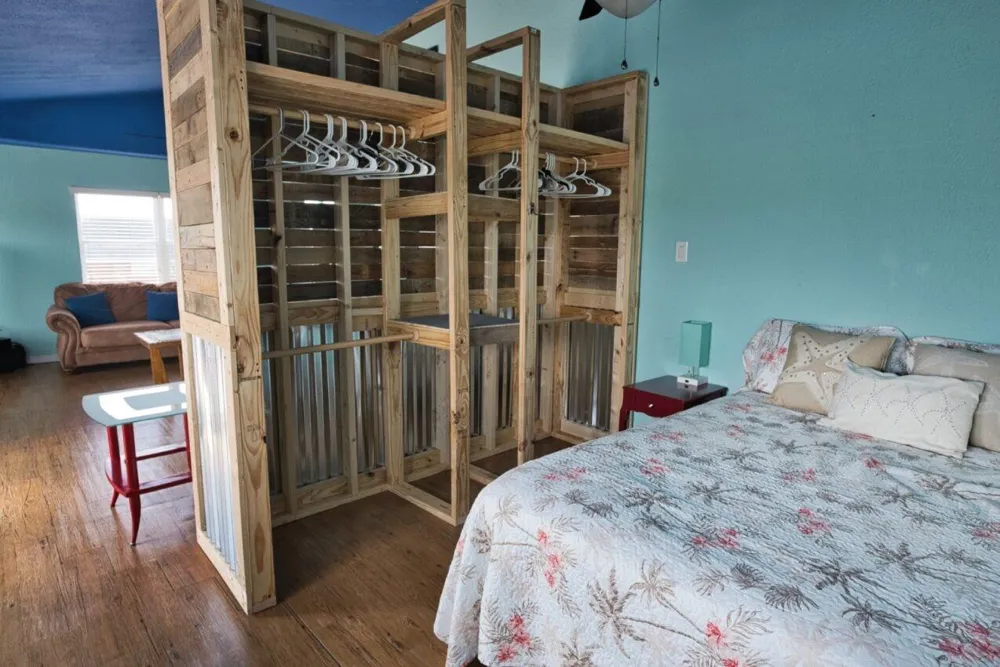 1249 County Road 202 Sargent, TX 77414