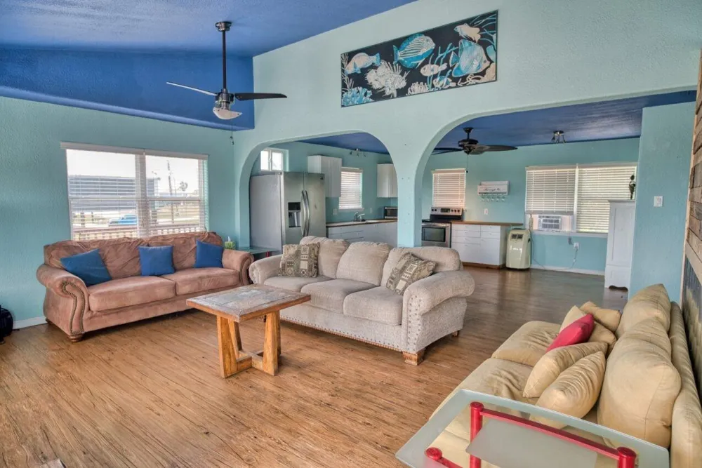 1249 County Road 202 Sargent, TX 77414