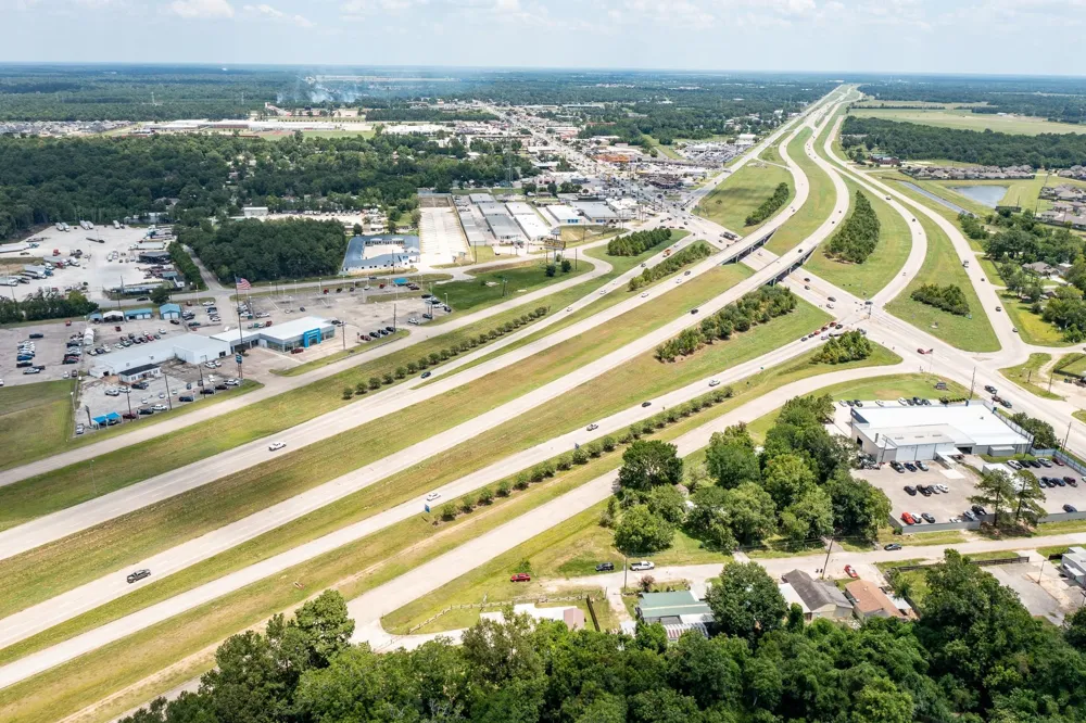 20920 Crosby Freeway Freeway Crosby, TX 77532