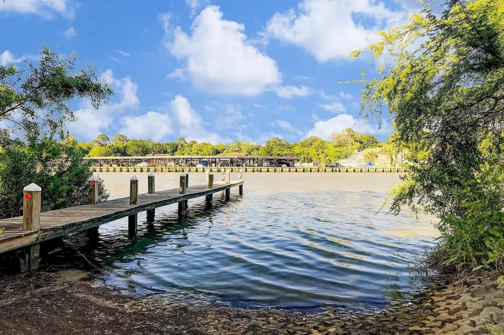18617 Egret Bay Boulevard #1001 Webster, TX 77058