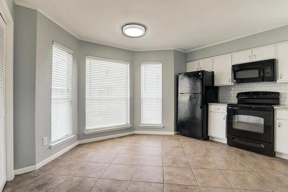 18617 Egret Bay Boulevard #1001 Webster, TX 77058