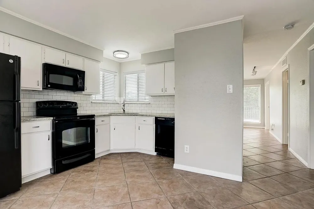 18617 Egret Bay Boulevard #1001 Webster, TX 77058