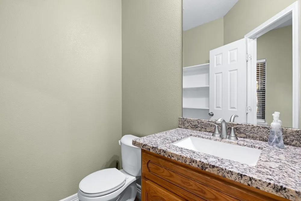 10269 Highway 90 Bedias, TX 77831