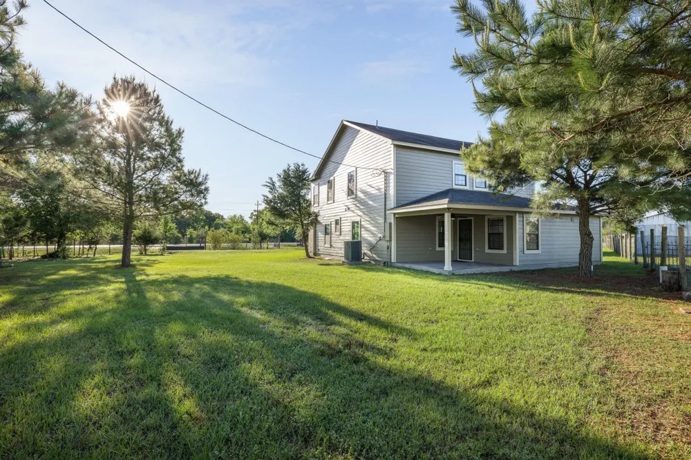 10269 Highway 90 Bedias, TX 77831