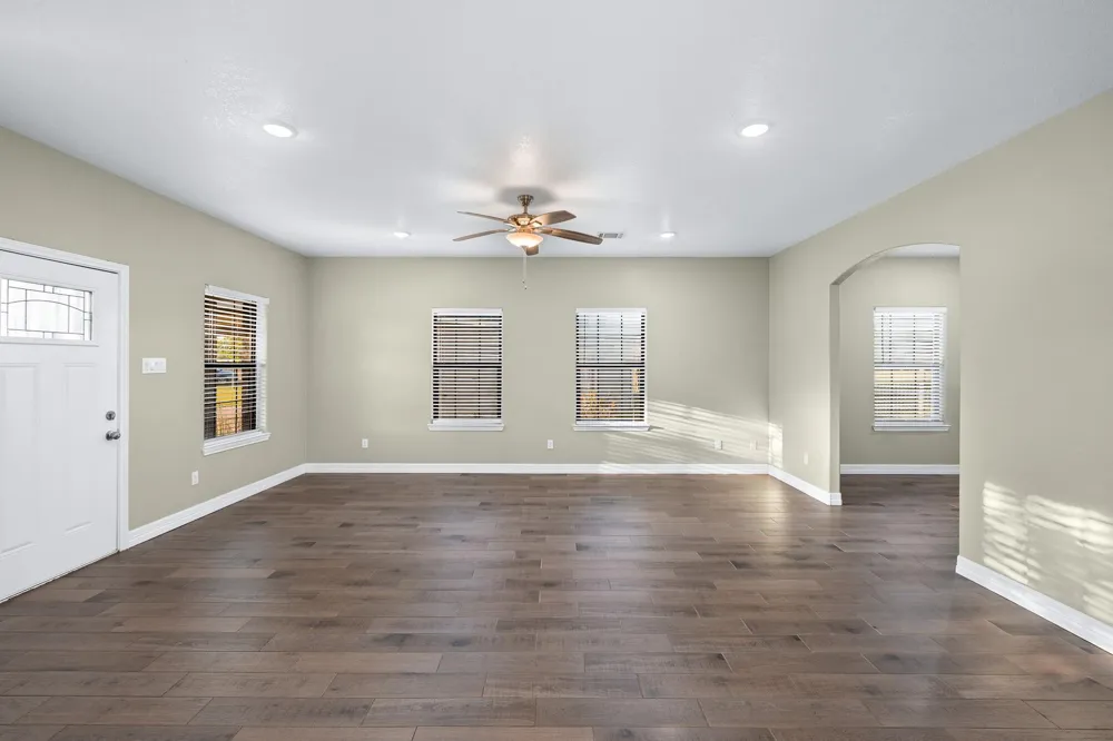 10269 Highway 90 Bedias, TX 77831