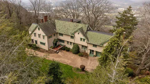 588 W Brow Road