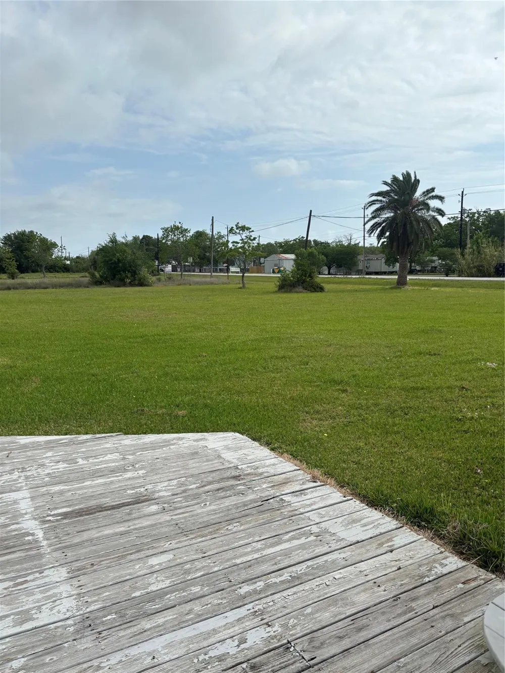 436 9th Street San Leon, TX 77539