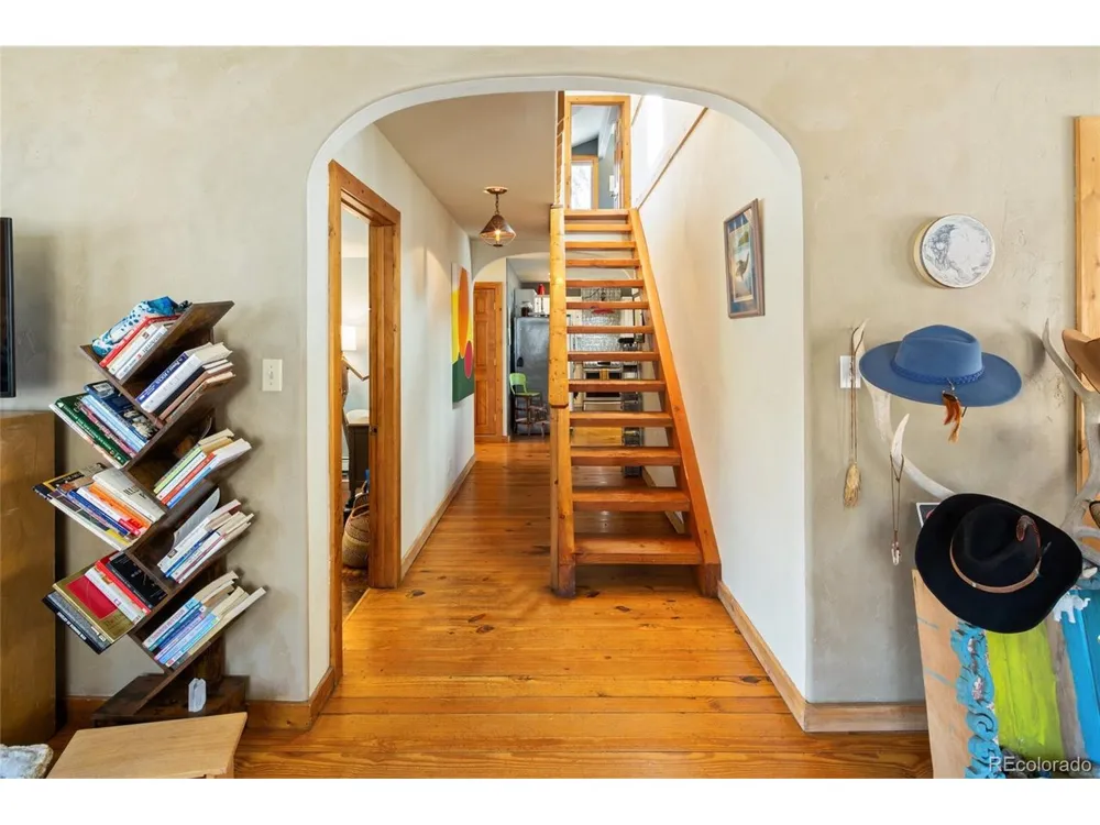 400 W Galena Crestone, CO 81131