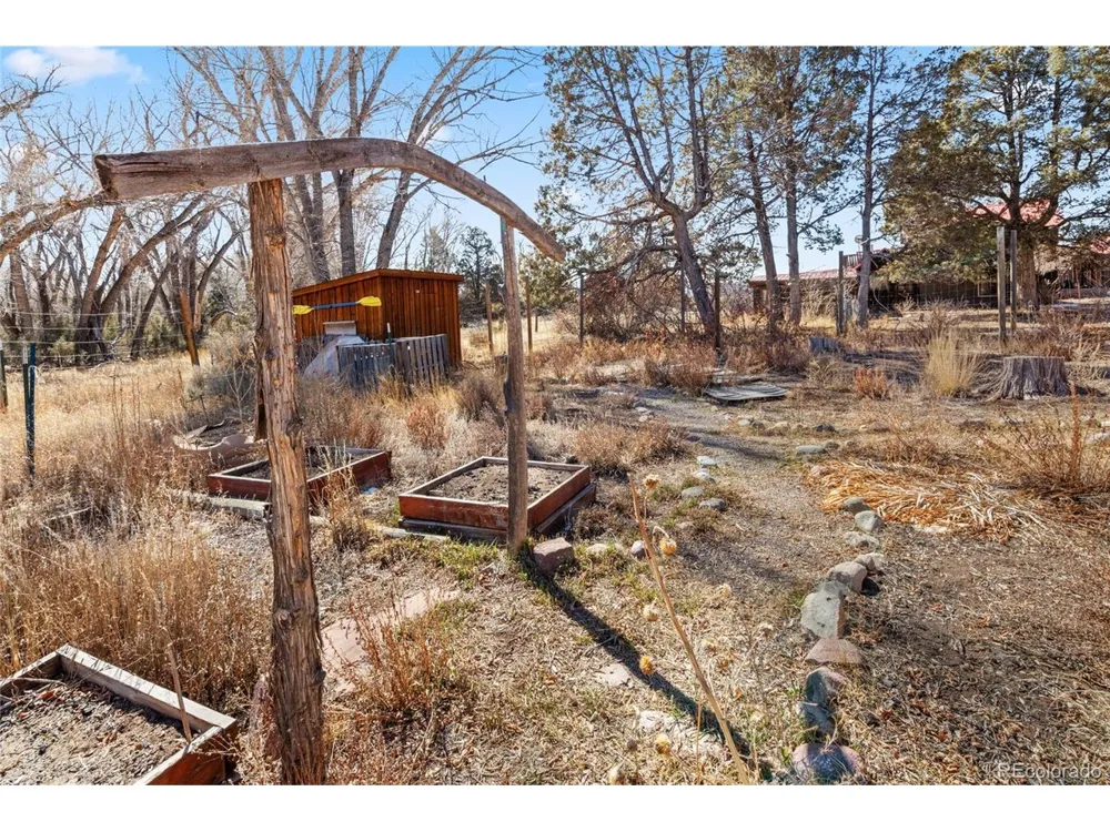400 W Galena Crestone, CO 81131
