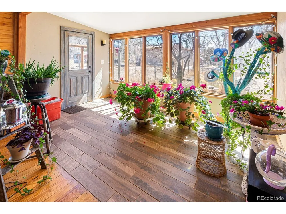 400 W Galena Crestone, CO 81131