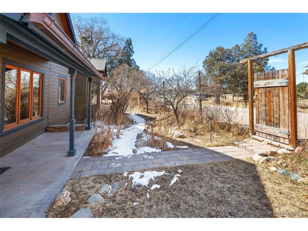 400 W Galena Crestone, CO 81131
