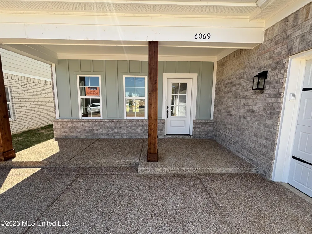 6069 E River Birch Road Walls, MS 38680