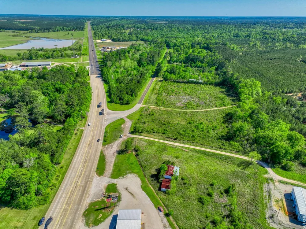 1 County Road 296 Jasper, TX 75951