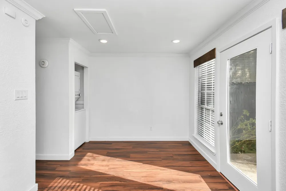 2002 Gentryside Drive #113 Houston, TX 77077