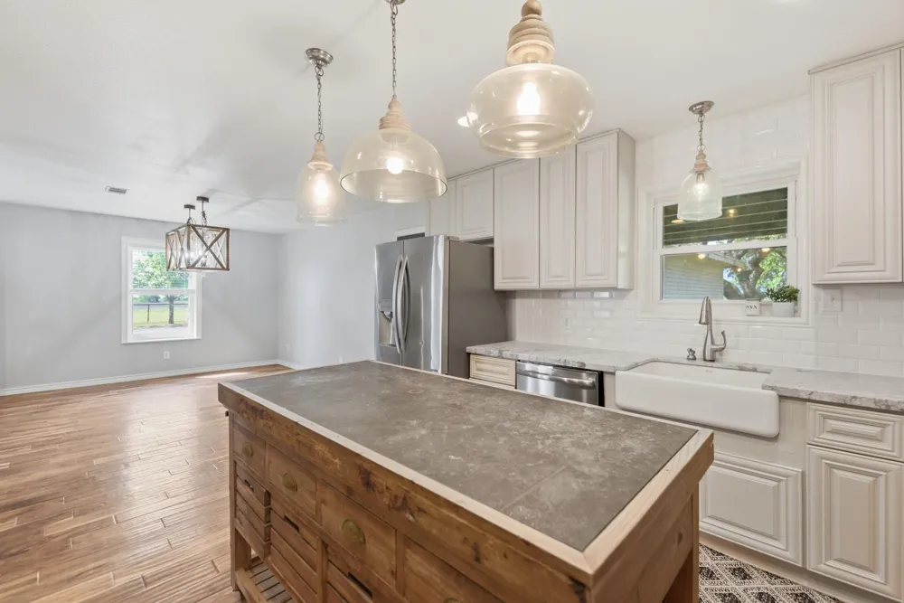 4988 Thane Road Road Navasota, TX 77868