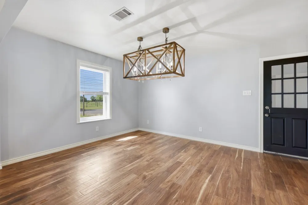 4988 Thane Road Road Navasota, TX 77868