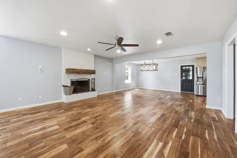 4988 Thane Road Road Navasota, TX 77868
