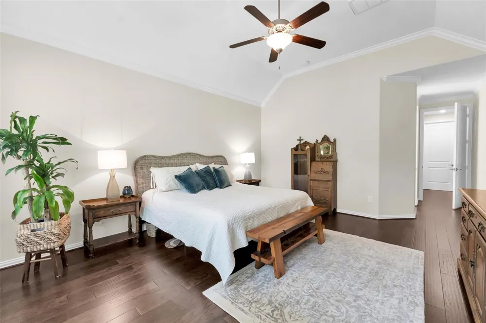 1015 Ginger Glade Lane Pinehurst, TX 77362