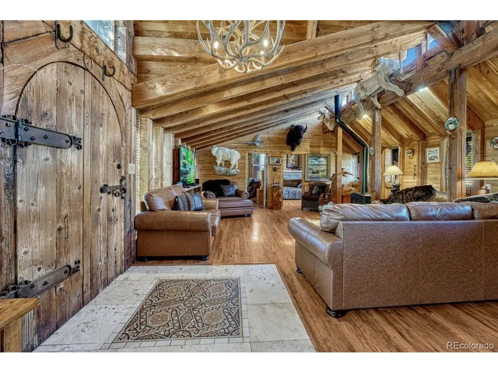13354 Meridian Road Elbert, CO 80106