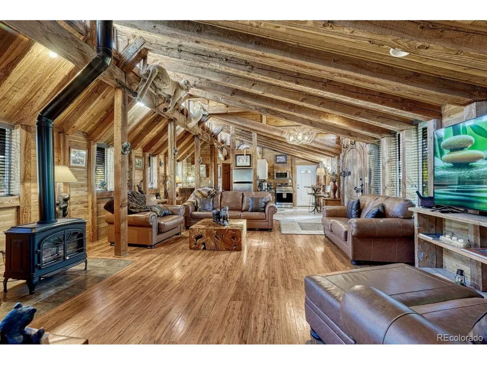 13354 Meridian Road Elbert, CO 80106