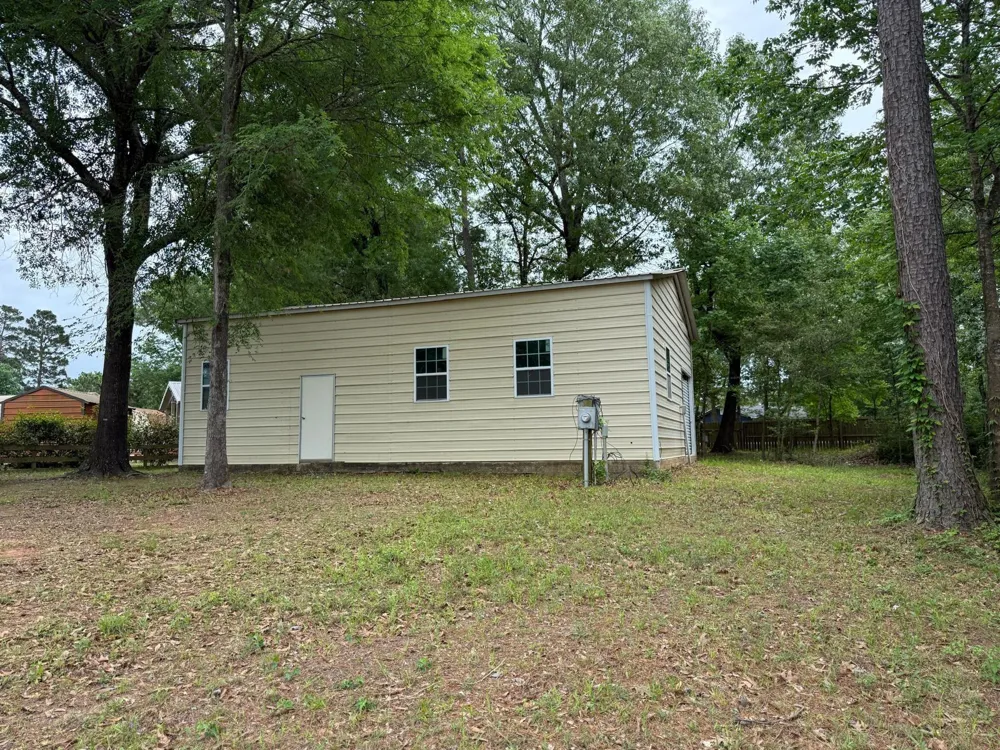 200 Lagoon Drive Point Blank, TX 77364