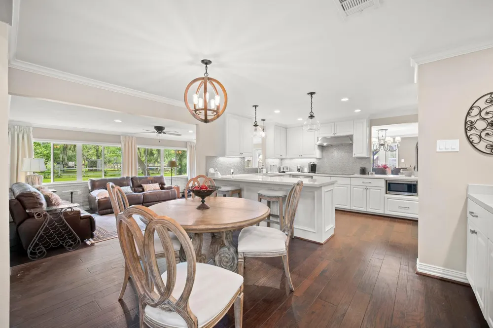 822 Surrey Lane Simonton, TX 77485