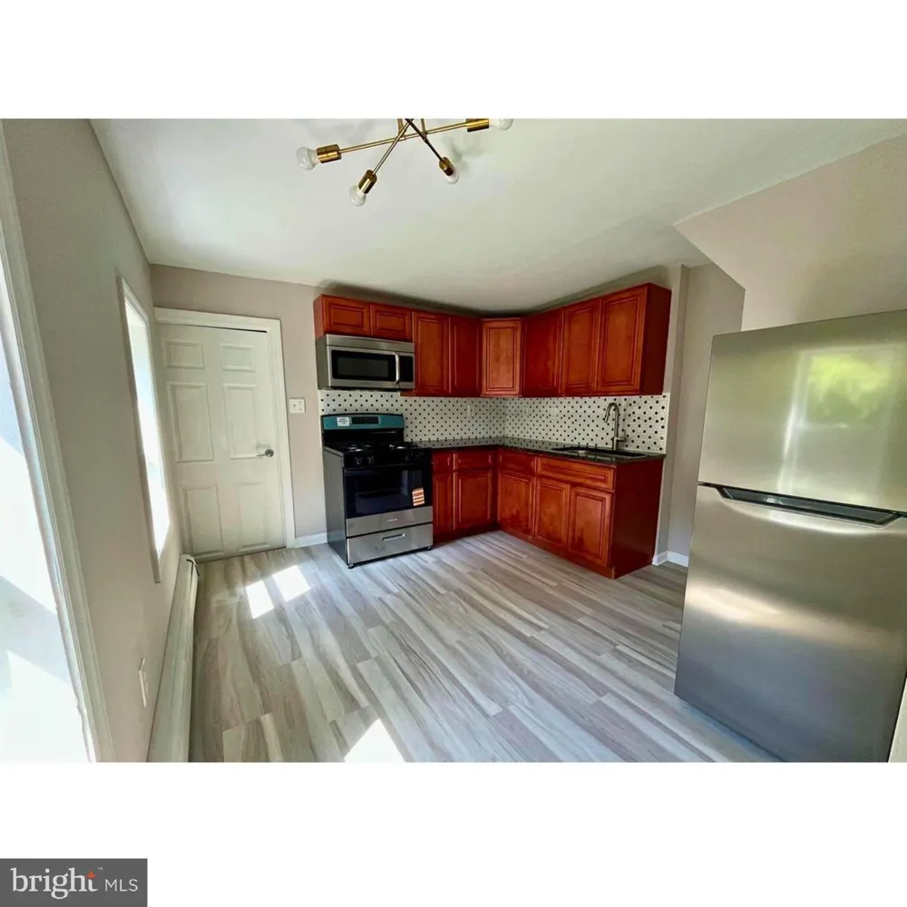 116 E FEDERAL STREET Burlington, NJ 08016