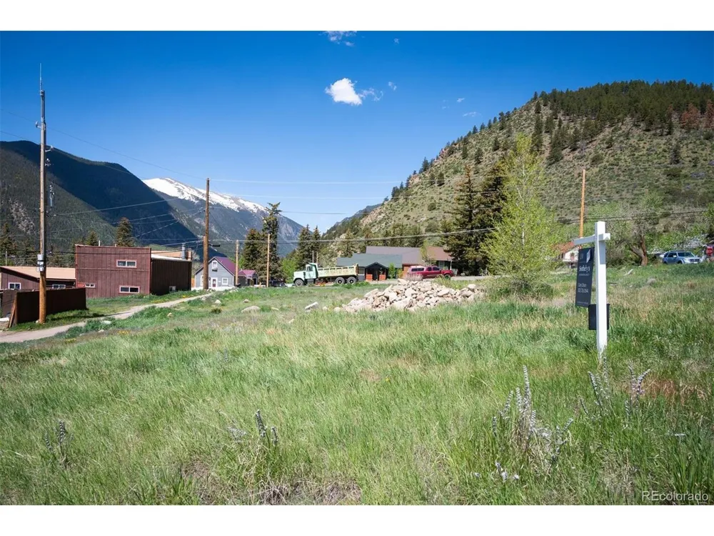 4 Sunny Avenue Empire, CO 80438