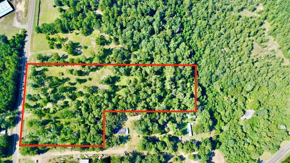 276 Fm 692 Burkeville, TX 75932