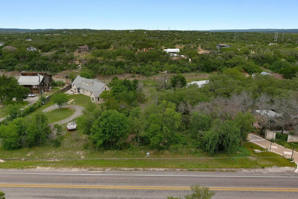 2706 Pace Bend Road S Spicewood, TX 78669
