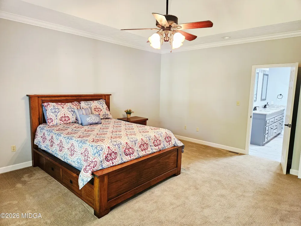200 Gates Road Lizella, GA 31052