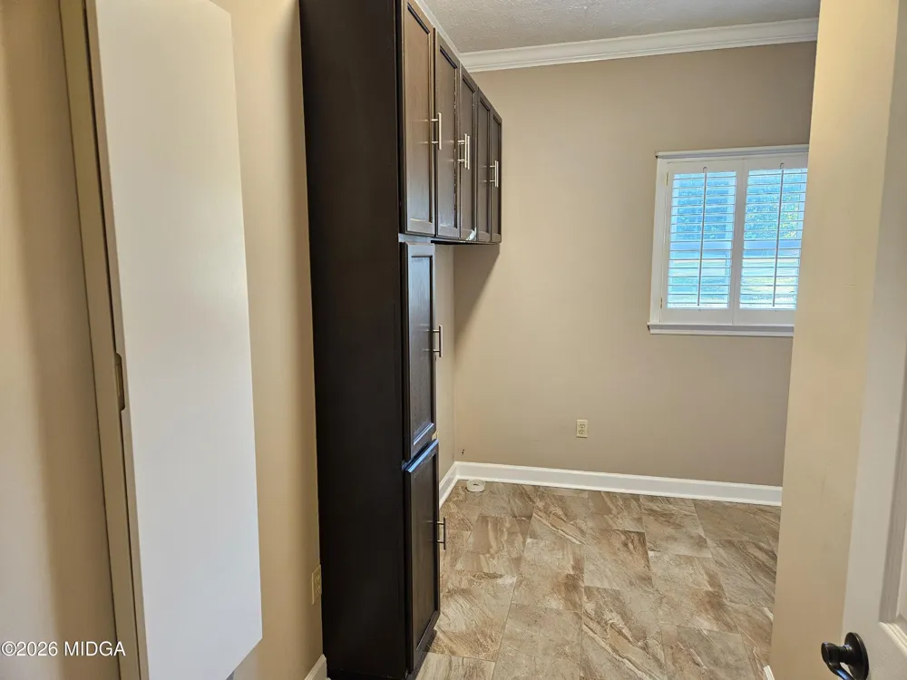 200 Gates Road Lizella, GA 31052
