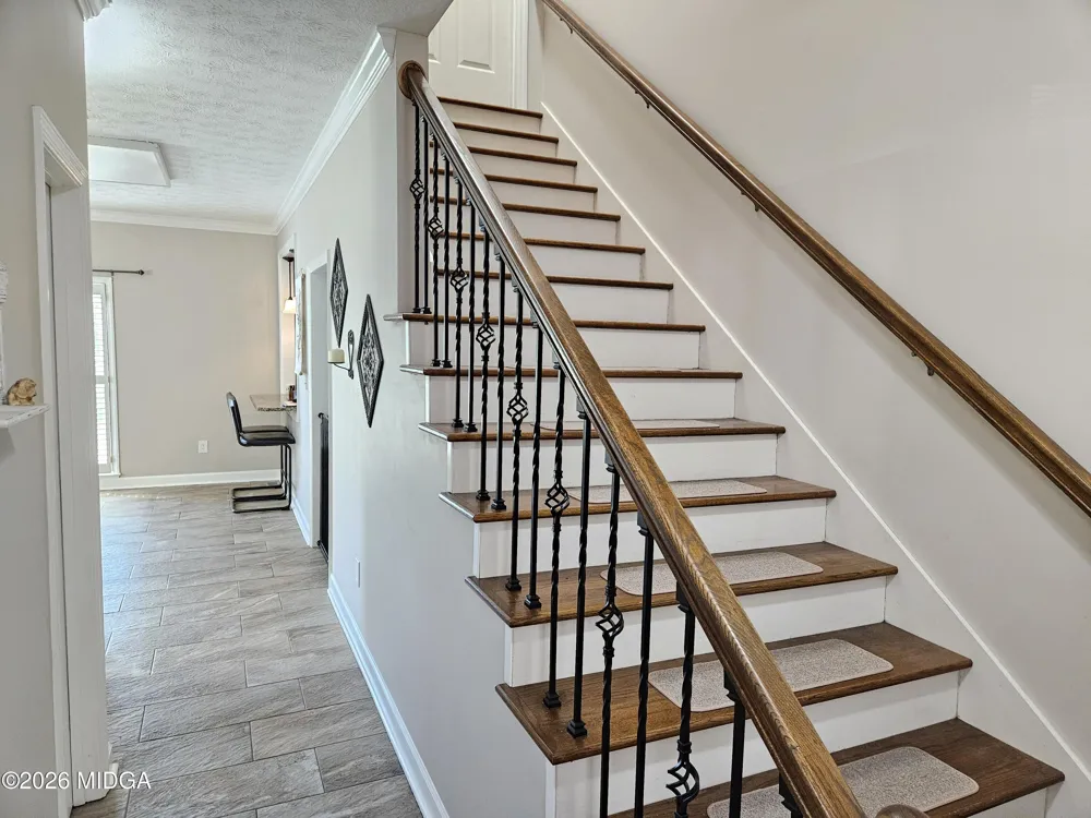 200 Gates Road Lizella, GA 31052