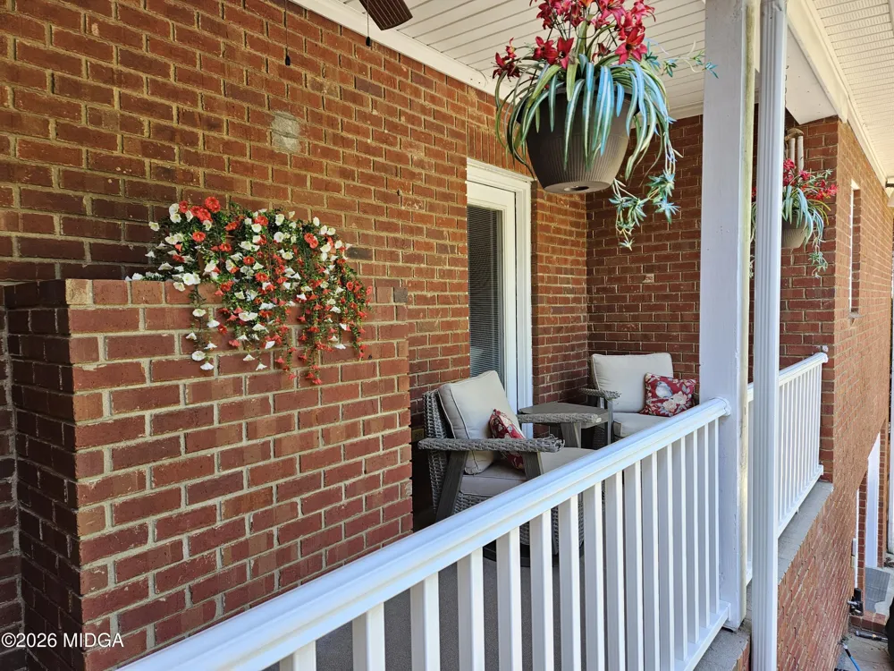 200 Gates Road Lizella, GA 31052