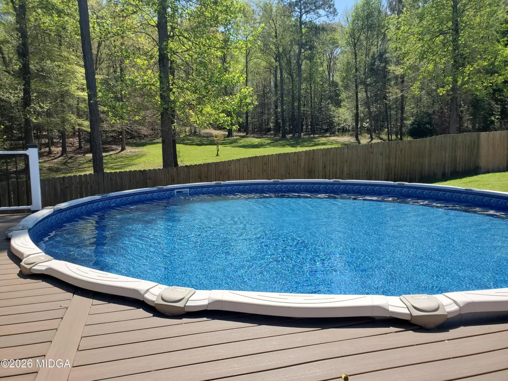200 Gates Road Lizella, GA 31052