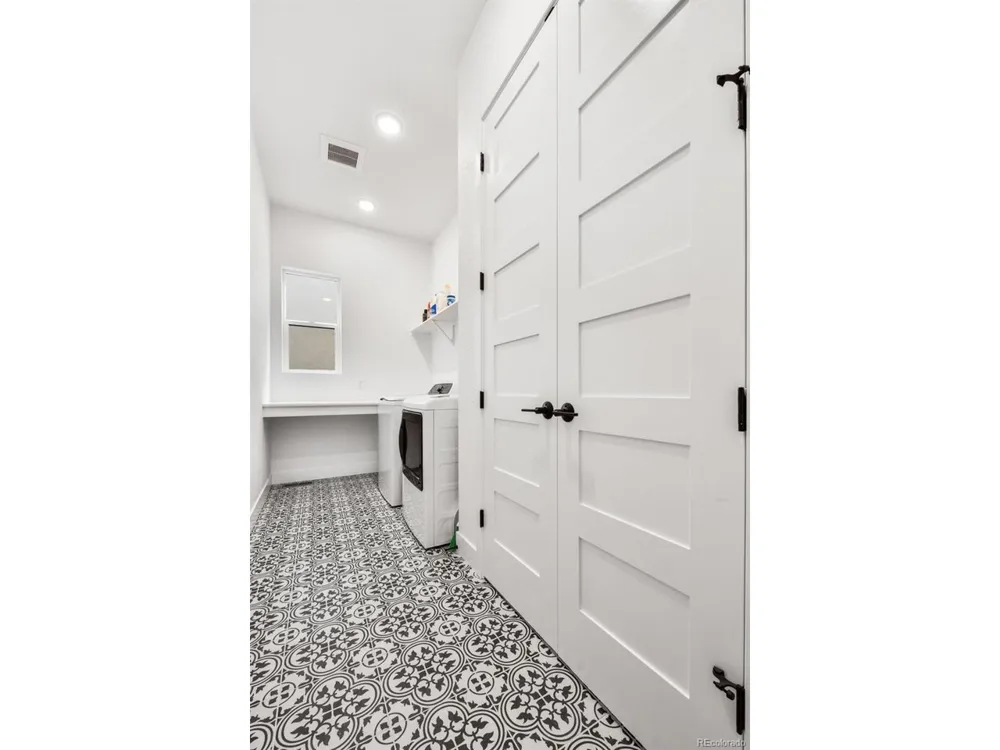 17255 Crimson Clover Drive Monument, CO 80132