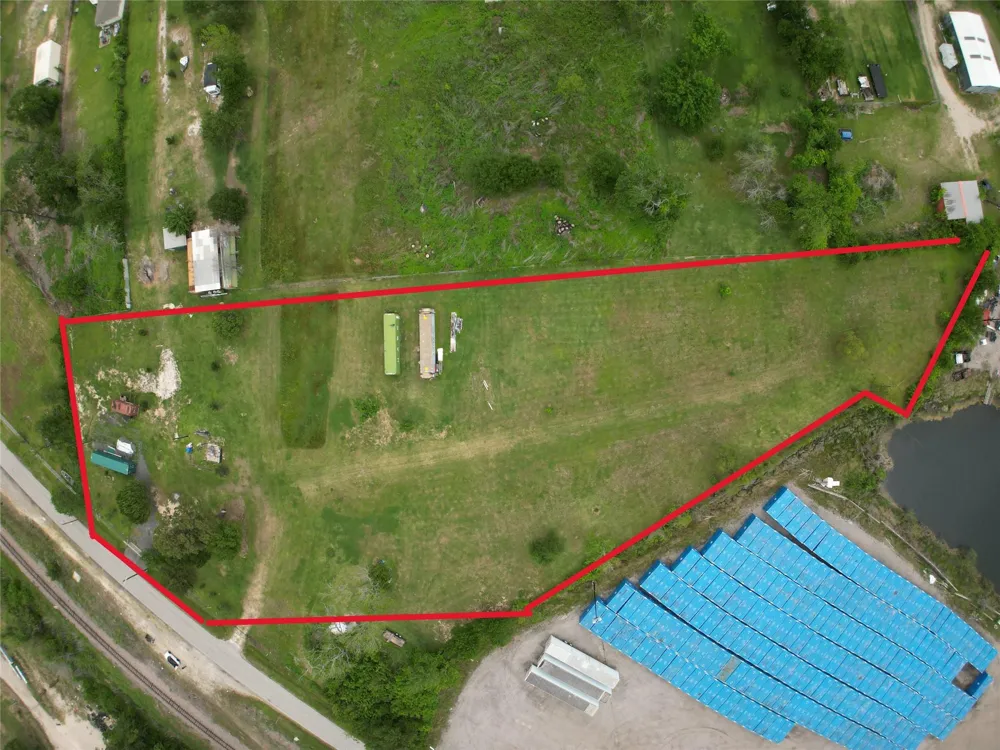 330 River Road Channelview, TX 77530