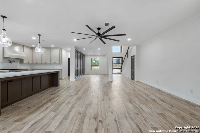 10024 lancaster Iola, TX 77861