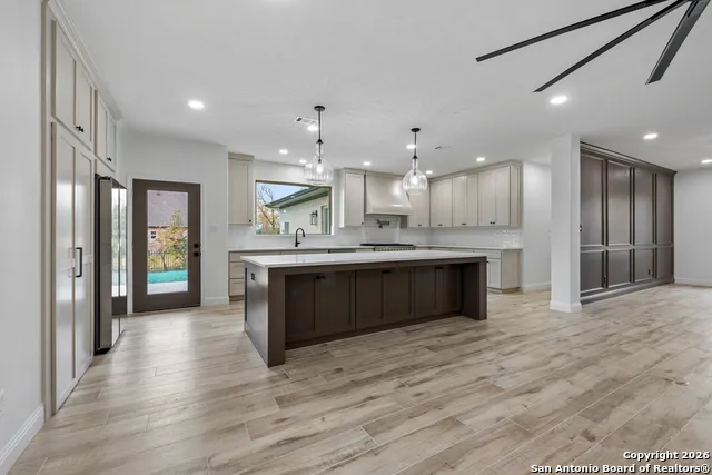 10024 lancaster Iola, TX 77861