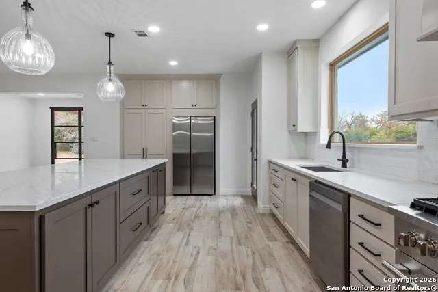 10024 lancaster Iola, TX 77861