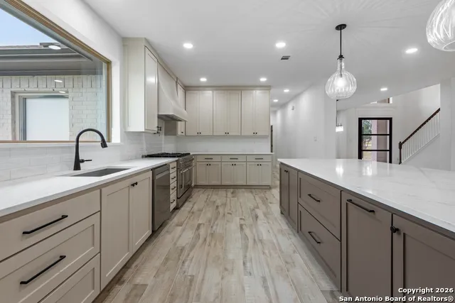 10024 lancaster Iola, TX 77861