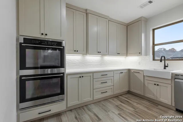 10024 lancaster Iola, TX 77861