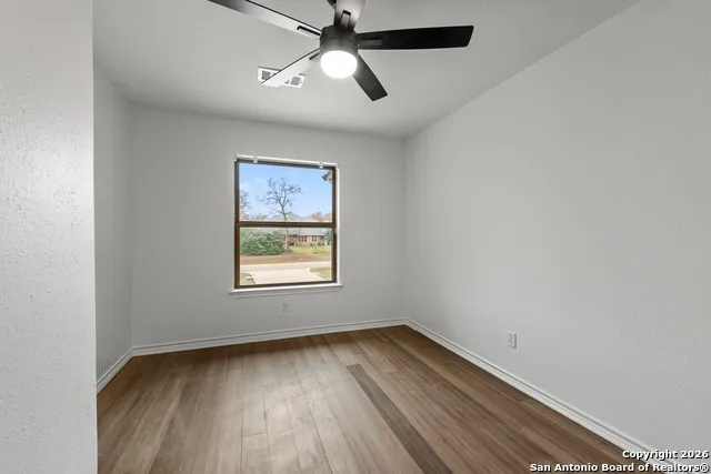 10024 lancaster Iola, TX 77861