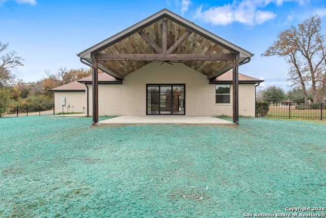 10024 lancaster Iola, TX 77861