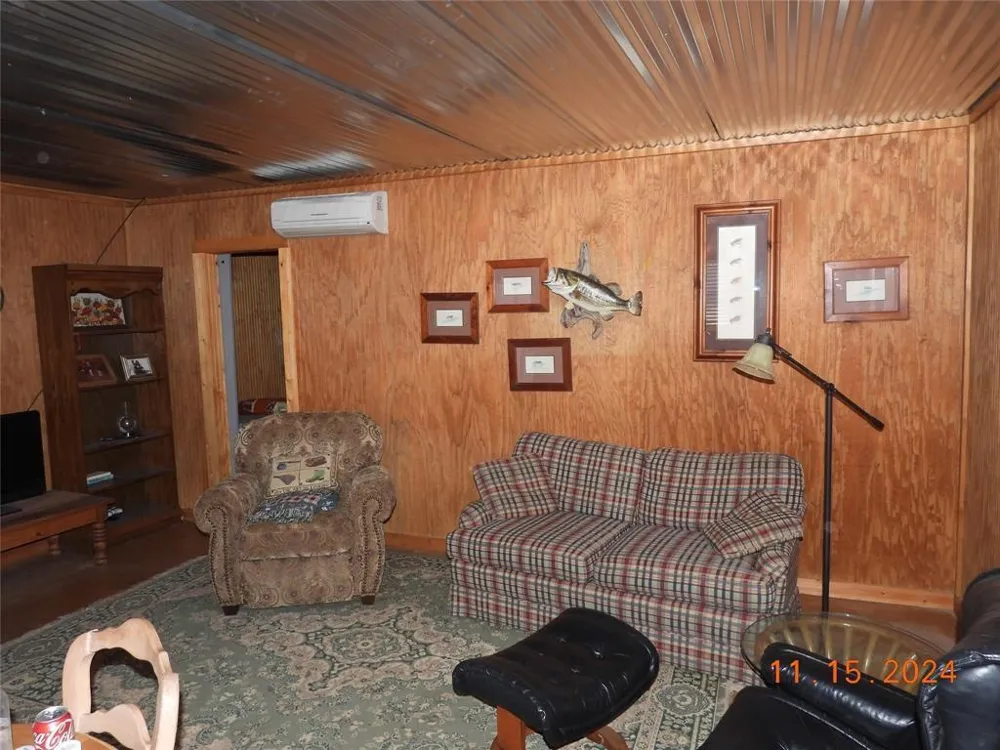 7202 Us Highway 84 Coleman, TX 76834