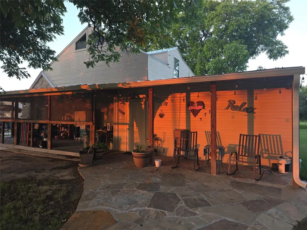 7202 Us Highway 84 Coleman, TX 76834