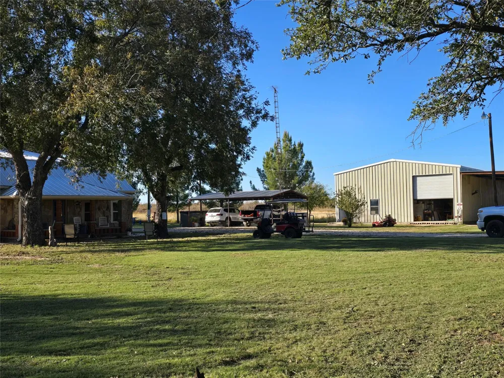 7202 Us Highway 84 Coleman, TX 76834